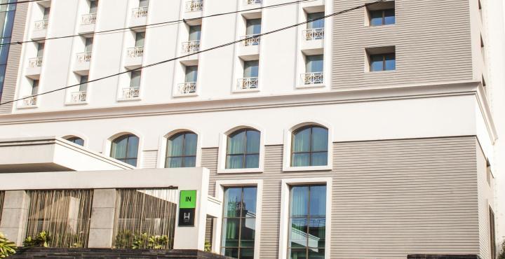 Hablis Chennai Hotel Екстериор снимка